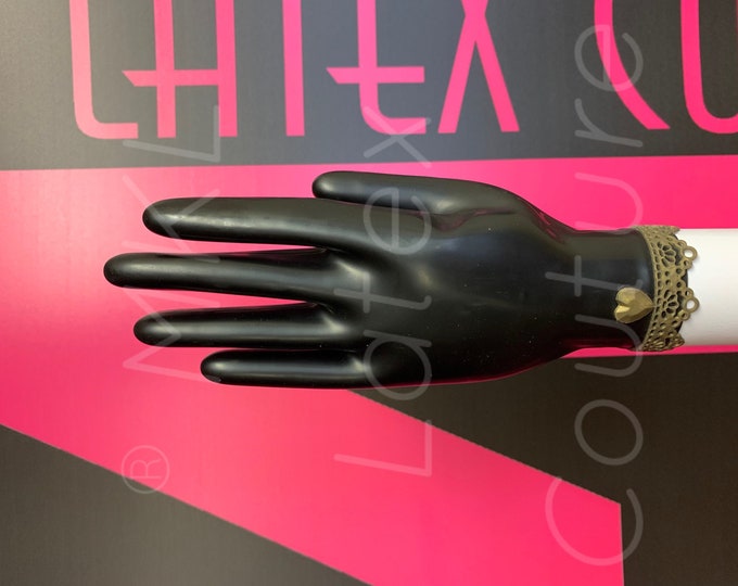 Size 6 Black and Gold Ann Lace short Latex Glove (Special Edition)