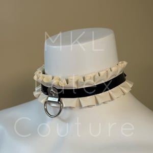 Latex Ruffle Choker