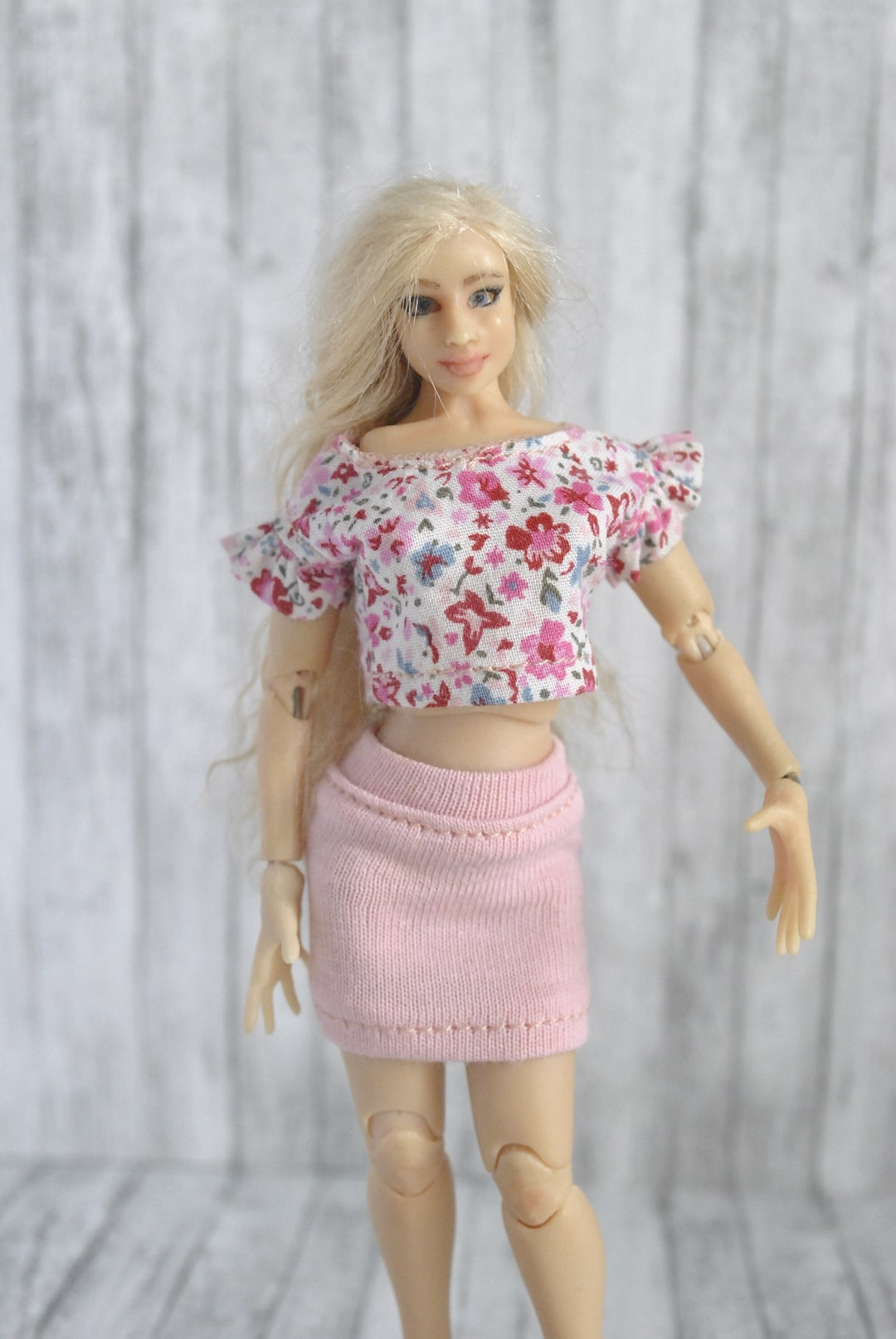 1:12 scale doll outfit, miniature top and skirt for Phicen TB