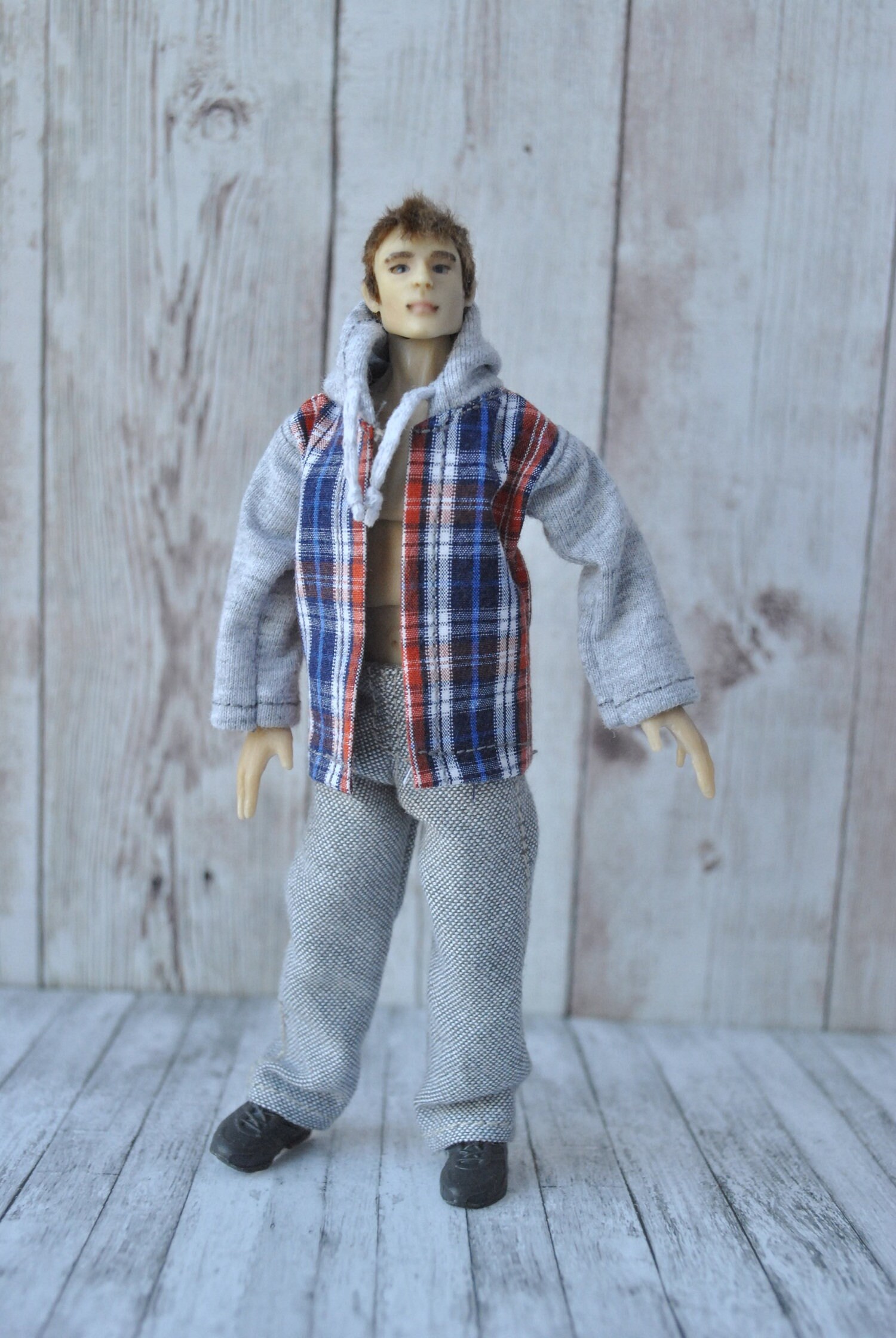 My Doll House Puppenhaus-Figur: Dame In Schwarzem Kleid Mit Äpfeln | Maßstab 1:12 | Ca. 15 Cm Hoch | Viktorianischer Stil Ooak Doll