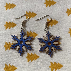 Blue snowflake earrings