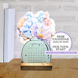 Flower Desk Calendar 2025 - 2026 || Holiday Gift || Christmas Gift || Teachers Gift || Co-Worker Gift || Birthday Gift
