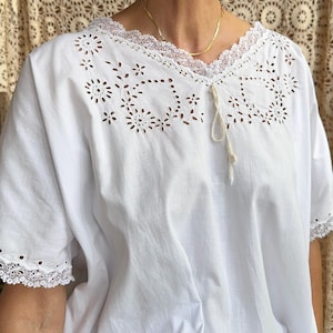 Antique French Cotton Nightgown, Broderie Anglaise, Lace trim, Edwardian Nuisette