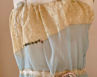 Antique 1920s Deadstock Silk Aqua Chiffon and Cream Alencon Lace and Tulle and Satin Ribbon Step-In Size 40 SM