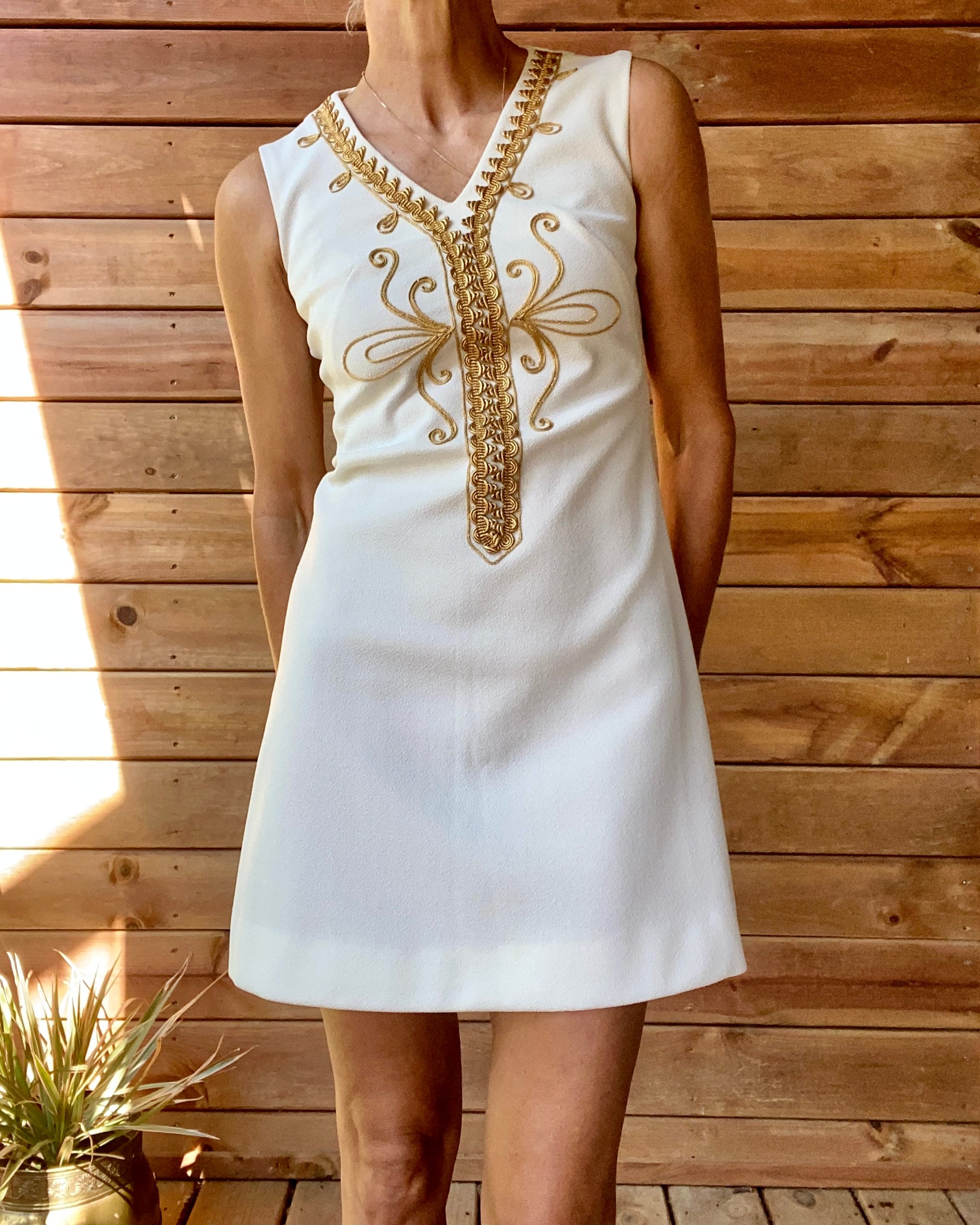 Vintage 60s White Aline Mini Caftan Dress, the House of NU-MODE Crepe Mod  Go-go With Gold Cord Embroidery Size S - Etsy