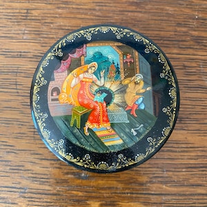 Vintage Russian Lacquered Kholui Fairy Tale Miniature Box Hand Painted