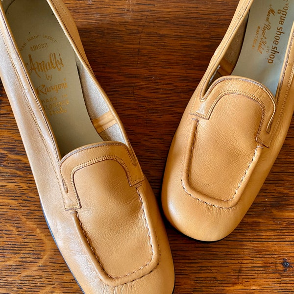 Size 7.5  / Vintage 1970s Deadstock AMALFI for VOGUE Shoes Tan Loafers Shoes with Chunky Heel / Handmade in Florence Italy