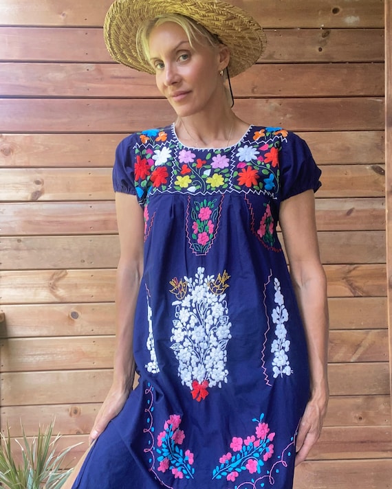 Vintage Mexican Short Sleeve Navy Cotton Embroidered Dress M - Etsy Vintage Mexican Short Sleeve Navy Cotton Embroidered Dress M - Etsy