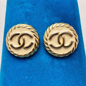 Vintage 1980s Chanel CC Logo Gold Plated Enamel Button Earrings Made in France
