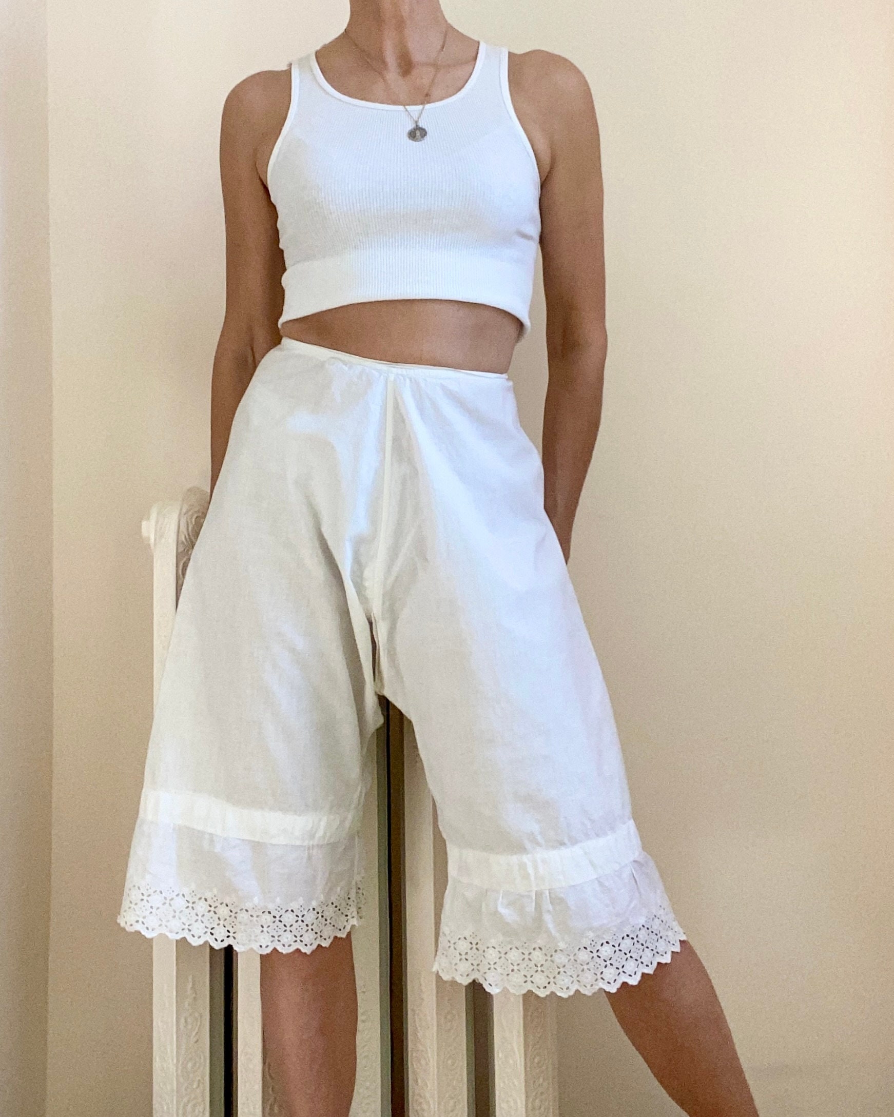 Antique Victorian Mid 1800s White Cotton Long Pantaloons Bloomers With Antique Victorian Mid 1800s White Cotton Long Pantaloons Bloomers With