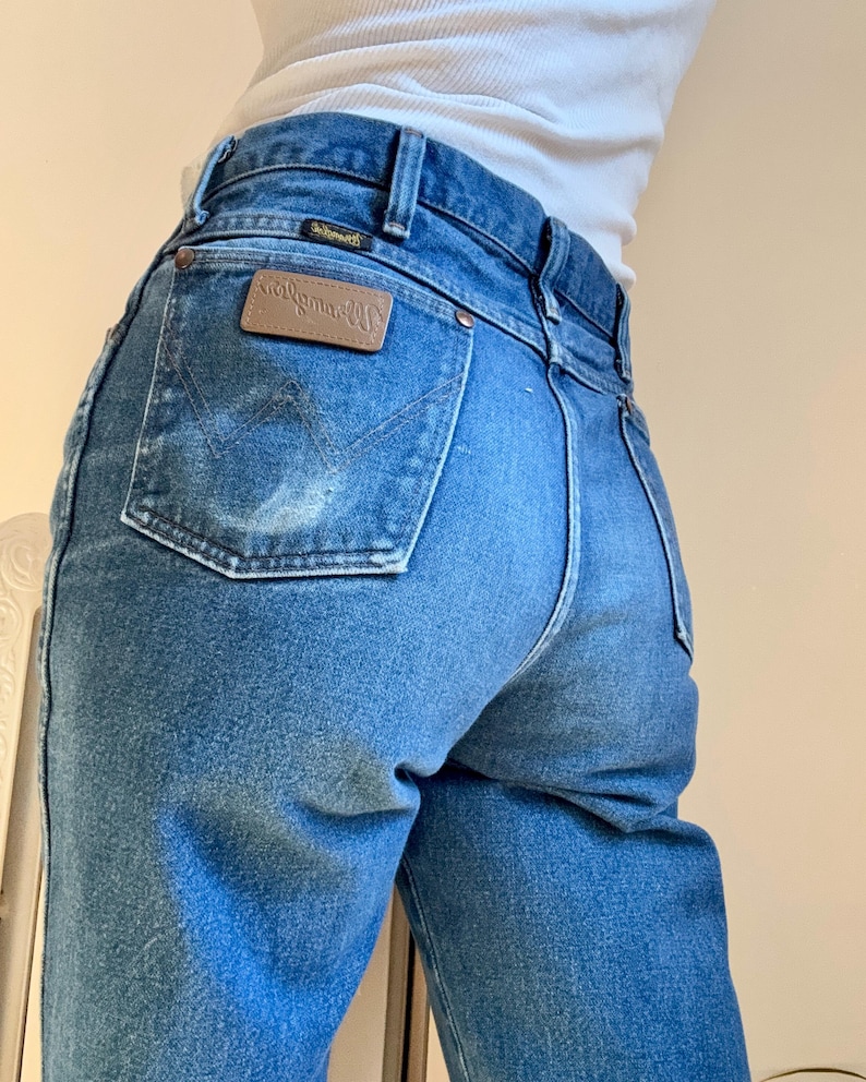 Vintage Wrangler Jeans Straight Leg Leather Patch Dark Wash image 1