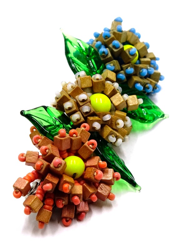 Rare Beaded Wood And Glass Miriam Haskell Flower … - image 3