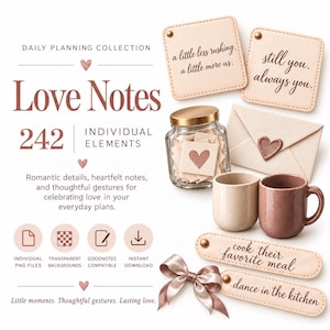 Può includere: Una collezione digitale di 242 elementi Love Notes con testo come a little less rushing, a little more us, still you, always you, cook their favorite meal e dance in the kitchen, con un barattolo di vetro, tazze e un nastro di raso.
