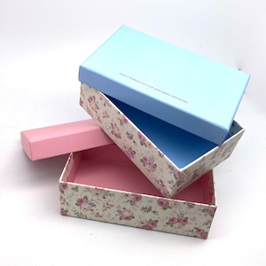 Rosas de caixa de papel