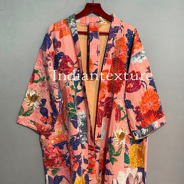 Veste longue matelassée indienne faite à la main en kantha, kimono, veste matelassée ouverte sur le devant