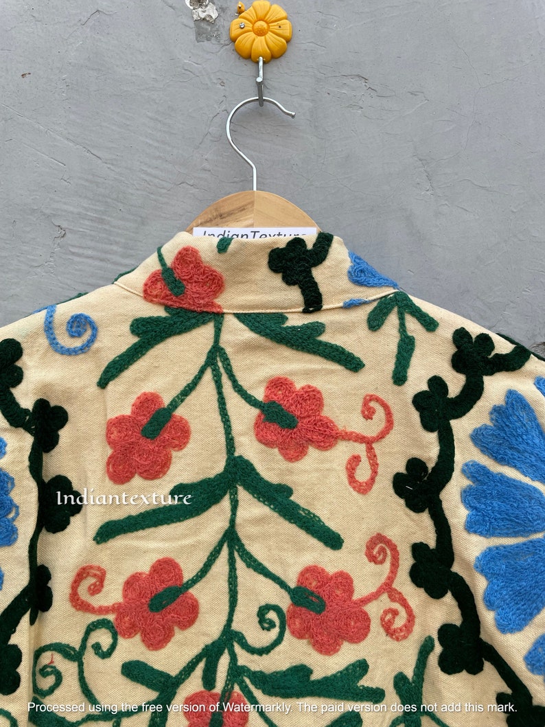 Manteau de veste de broderie à la main Suzani, les femmes portent des vestes dhiver, cadeau de demoiselle dhonneur, veste dhiver, robe kimono Suzani image 10