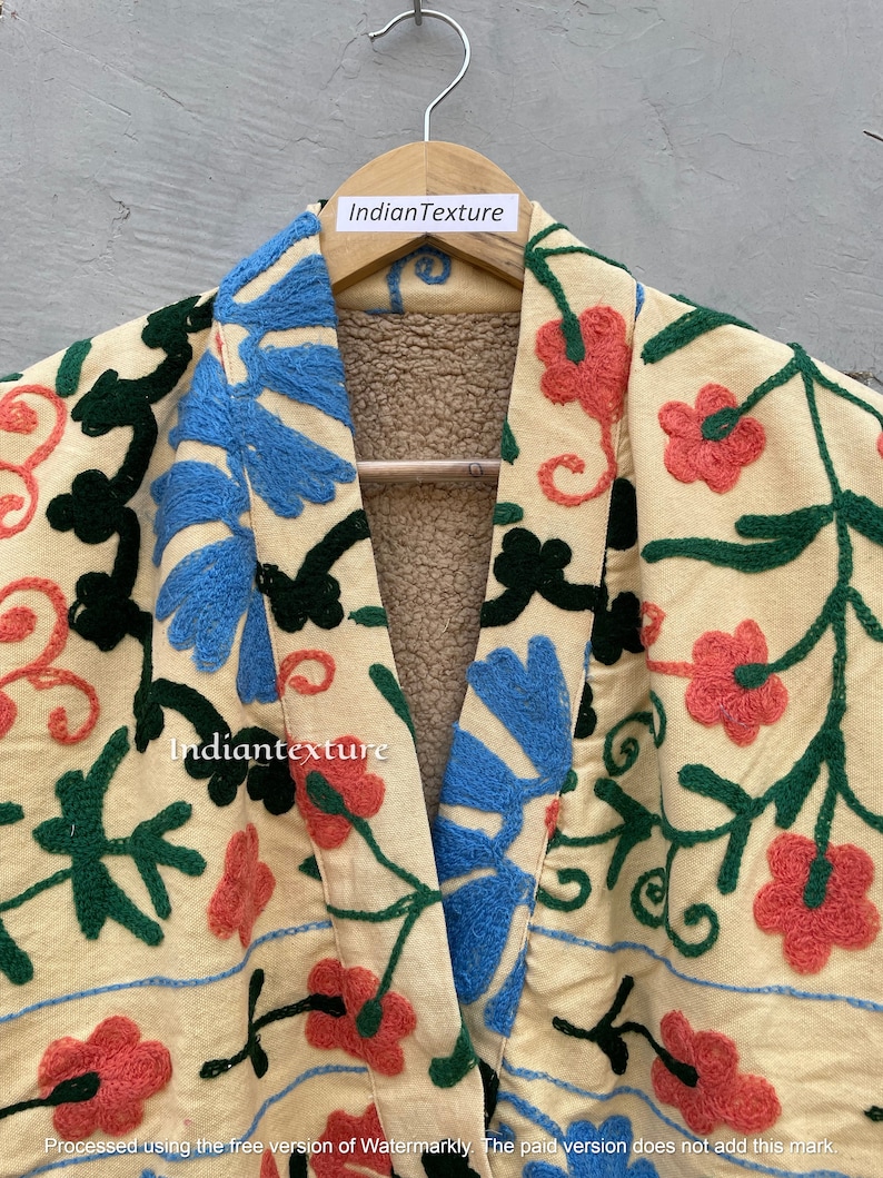 Manteau de veste de broderie à la main Suzani, les femmes portent des vestes dhiver, cadeau de demoiselle dhonneur, veste dhiver, robe kimono Suzani image 7