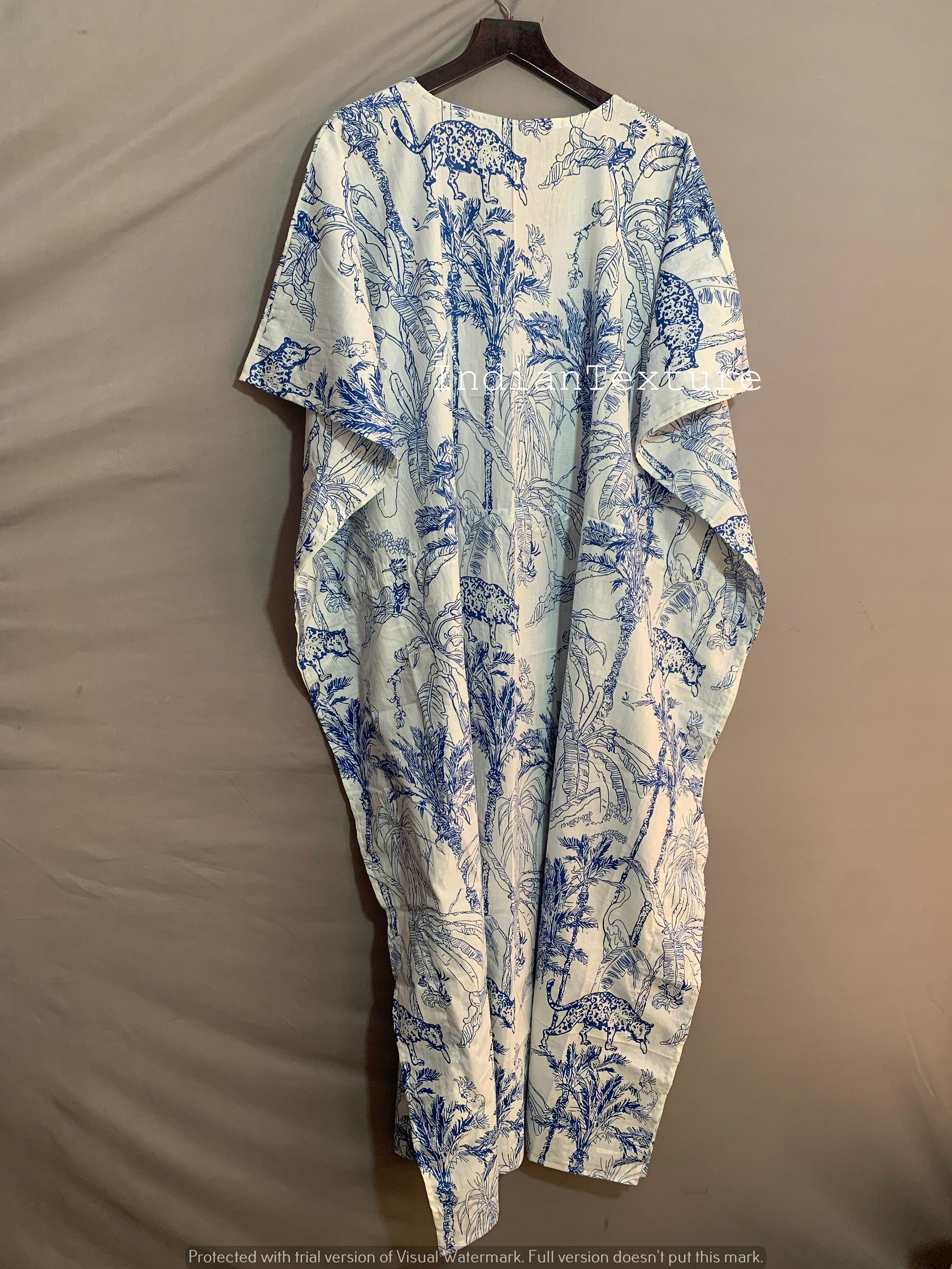 Women Indigo Calf Length Three-Quarter Sleeves Kaftan Floral Cotton Kurta main image 1