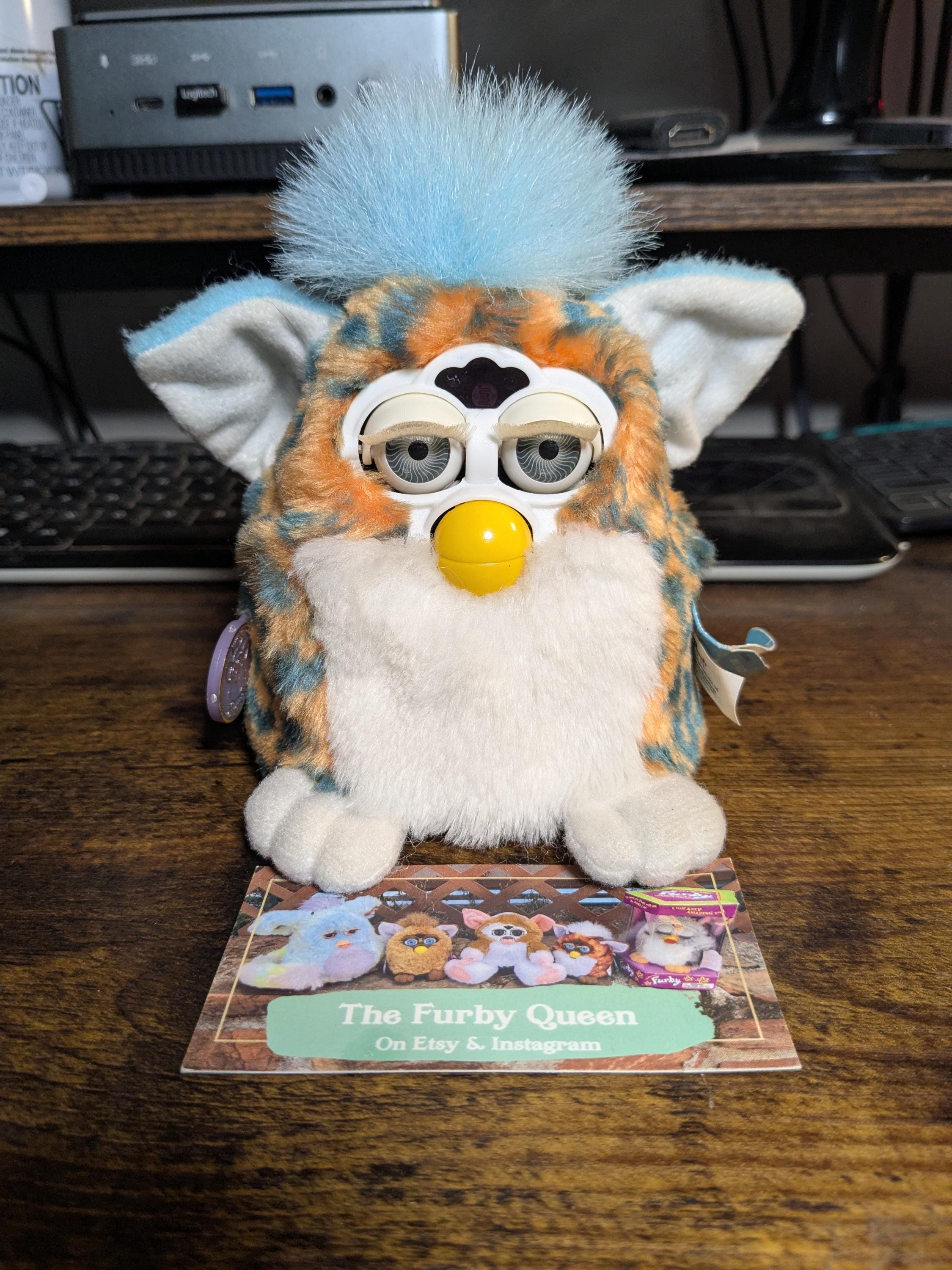 Adopt a Furby Baby ~proxima~ 1999 Tiger Electronics Wavy Stripes