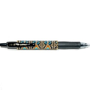 PATTERN Single Peyote Peacock Feather Filigree Pen Wrap image 9