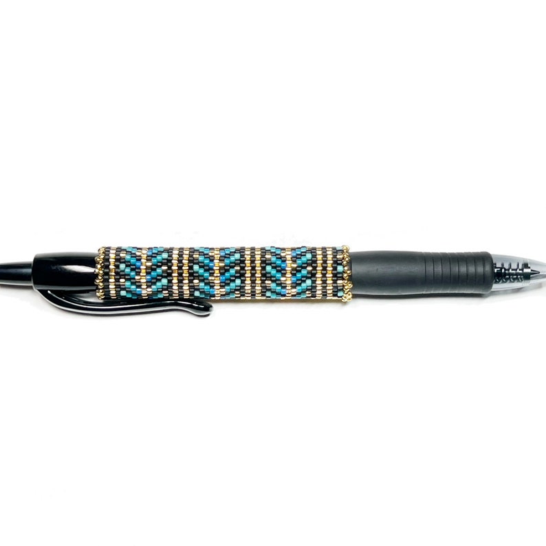 PATTERN Single Peyote Peacock Feather Filigree Pen Wrap image 10