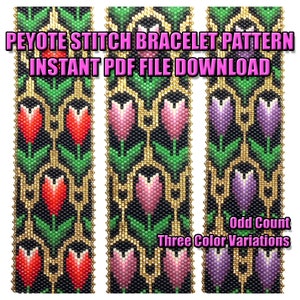 以下が含まれることがあります： ペヨーテステッチのブレスレットパターンで、3色のバリエーションがあります。赤、ピンク、紫です。パターンはチューリップのデザインで、緑の葉と金のアクセントが付いています。画像には「Odd Count」と「Three Color Variations」と書いてあります。