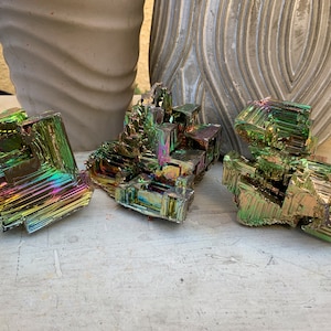 bismuth cluster specimen large bismuth crystal man made crystals metal bismuth
