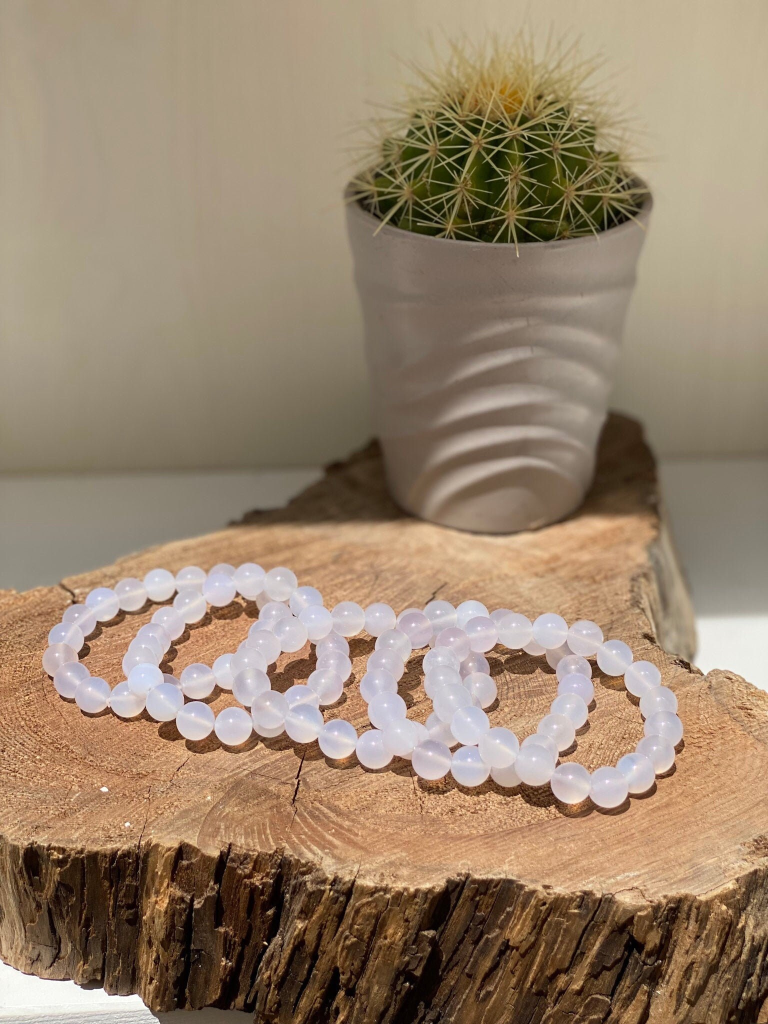 ラベンダーカルセドニーブレスレット 10 mm - Etsy 日本