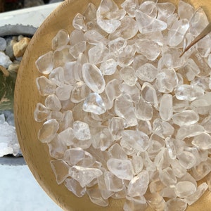 Quartz tumbled stone tumbled clear quartz quartz pebble polished pocket stone crystal chips