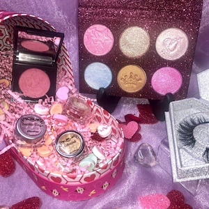Make-upcadeauset Valentijnsdag | Veelkleurig |Highlighter | Wimpers | Pigmenten | Oogschaduw | lipgloss: