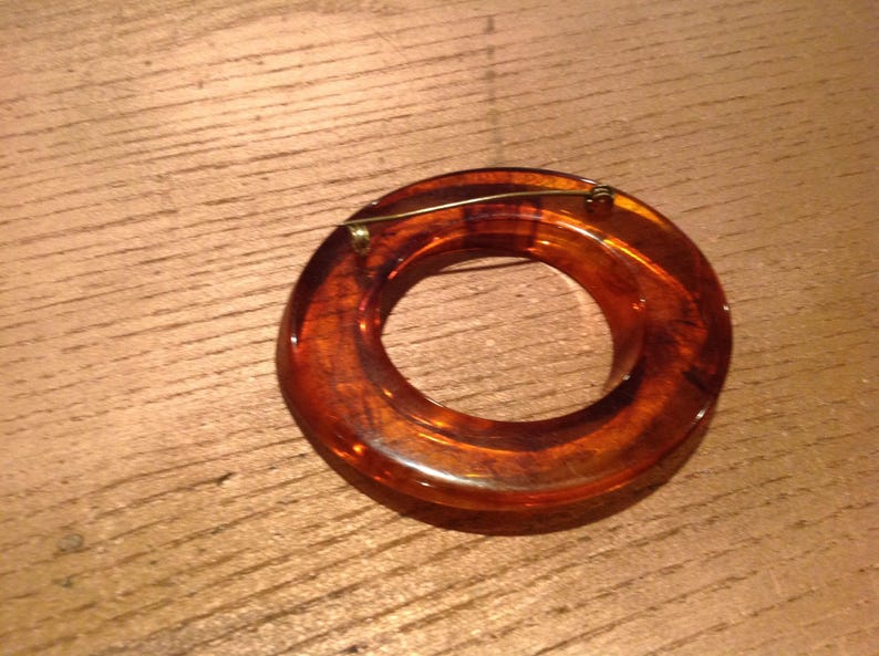 Vintage oval root beer Bakelite brooch