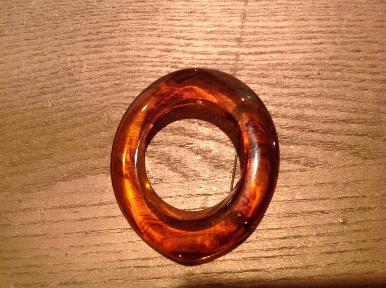 Vintage oval root beer Bakelite brooch