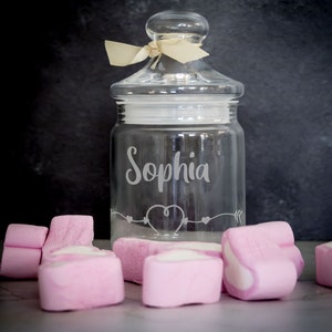 Small Engraved Glass Jar With Marshmallow hearts - Unique mothers day gift