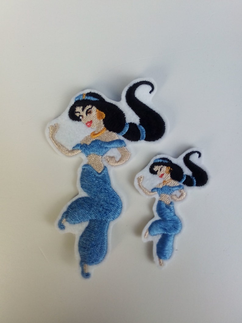 8 Disney Princesses 2 size machine embroidery design Etsy