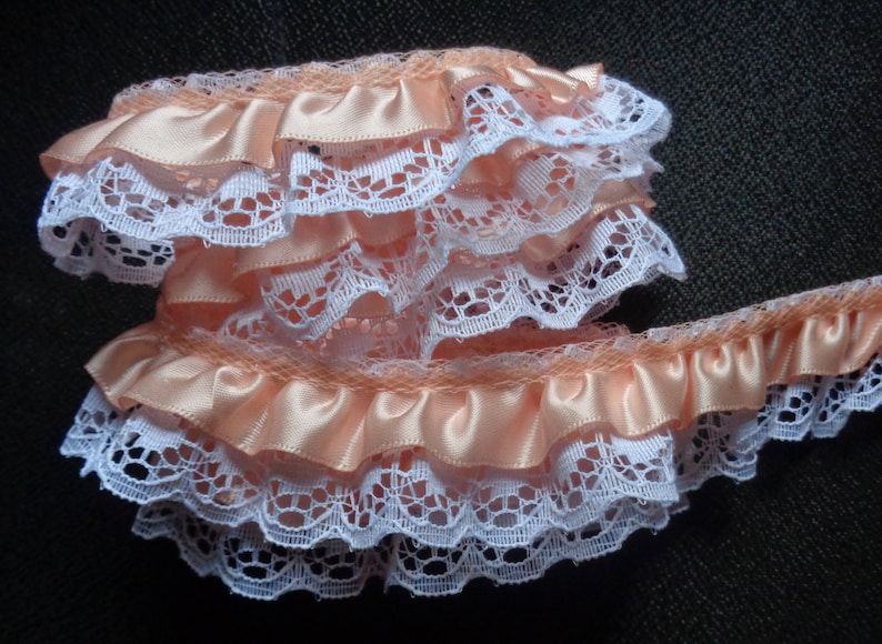 Ruffled Lace 3//4 inch wide peach//white color selling by the yard
