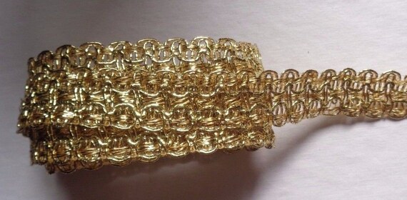 5//8 inch wide gold color price for 1 yard Metallic Loop Braid