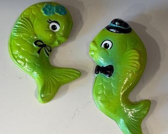 Vintage Inspired Kitsch Wall Accent Chalkware