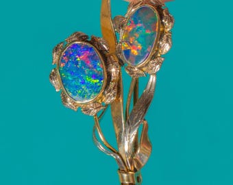 10ct Gold Opal Doublet Flower Brooch