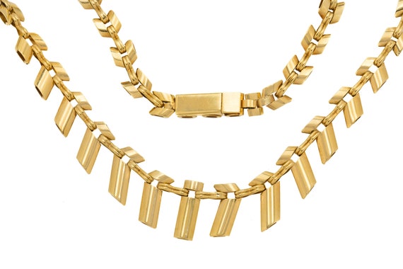 Cleopatra style gold necklace deals