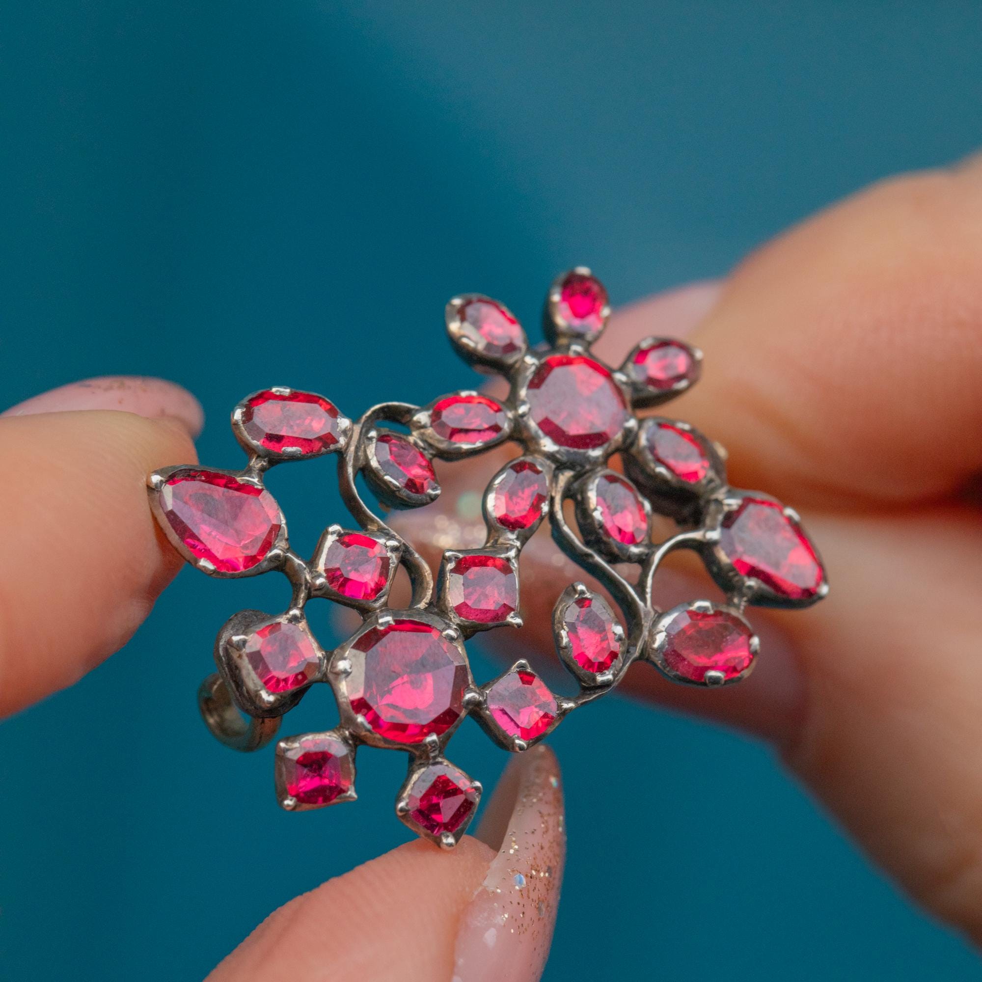 花の形のブローチ 水晶 ローズカット ジョージアン ジョージアン様式の