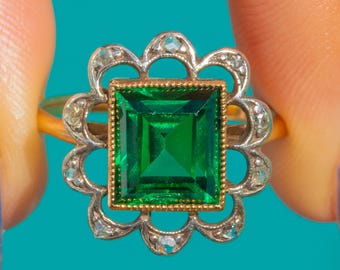 Edwardian 18ct Gold Green Tourmaline Rose-Cut Diamond Ring