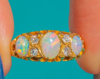 Antique 18ct Gold Opal Diamond Seven Stone Ring