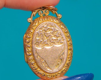 Edwardian 9ct Gold Engraved Oval Locket, Scrolled Bail