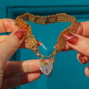 Antique 9ct Gold Bamboo Gate Bracelet with Heart Padlock