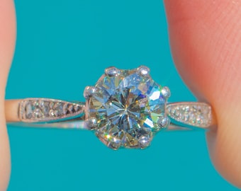 Art Deco Platinum 0.75ct Diamond Solitaire Ring