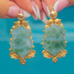 Georgian 18ct Gold Moss Agate Earrings – Antique Shield Design