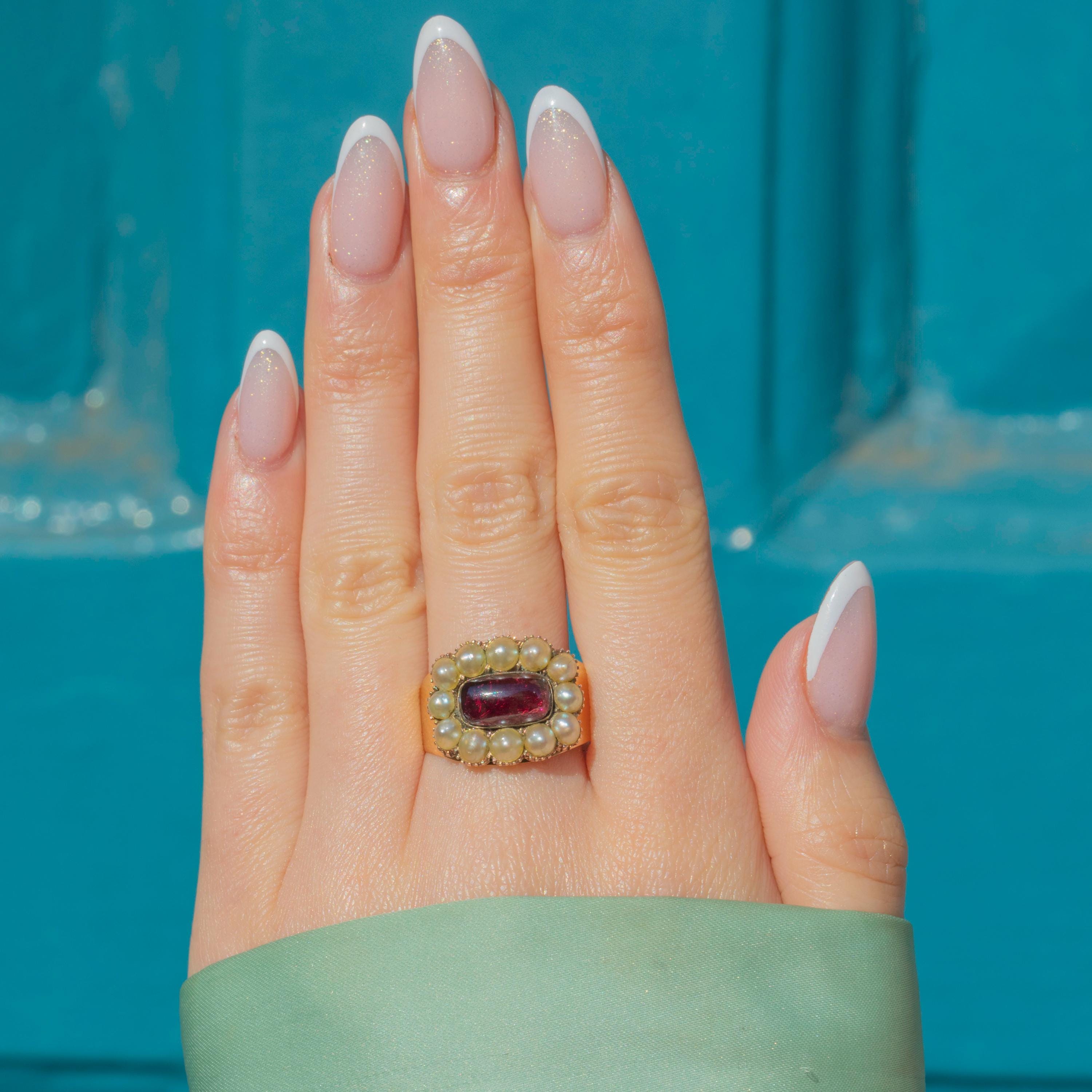 【ガーディアン】18k装飾リング【廃盤品】 18カラットゴールド ジョージアンガーネット カボション パール