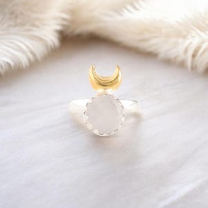 White Selenite Gemstone Silver Ring, 925 Sterling Silver Beautiful Women Ring, Healing Jewelry, Handmade Half Moon Ring, Engagement Gift