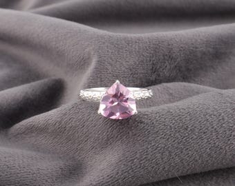 モルガナイト　silverリング モルガナイト オーバルカボション8×6 ミル打ち シルバーSV925