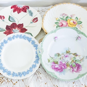 VINTAGE PLATES Mix & Match | 22k Gold | Tea Party